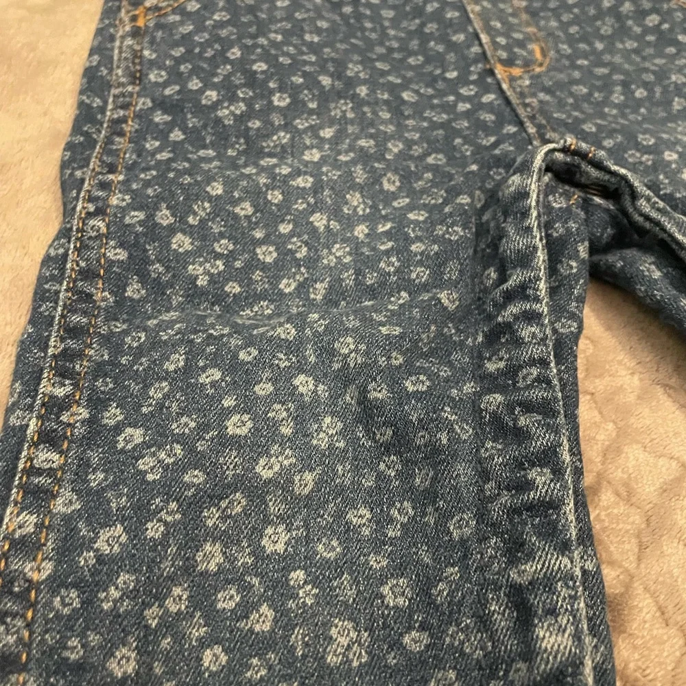 Old Navy description denim